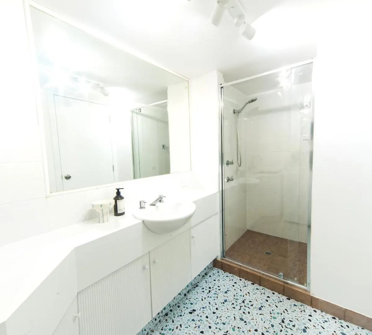 Elegant 1Br Coastal Escape In The Heart Of The Gc Apartment Gold Coast Australia