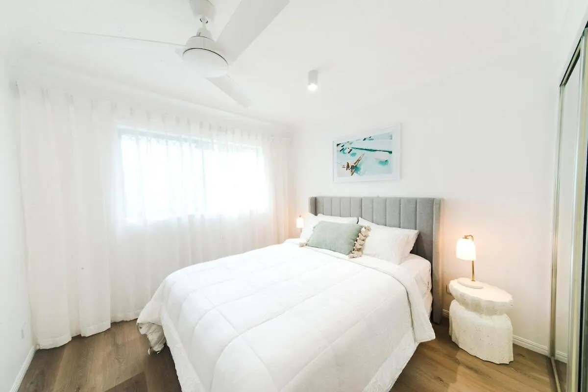 Elegant 1Br Coastal Escape In The Heart Of The Gc Apartment Gold Coast Australia