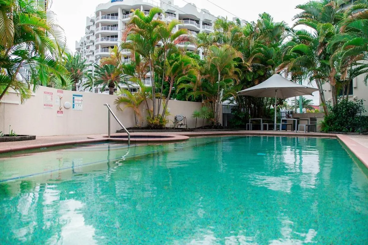 Elegant 1Br Coastal Escape In The Heart Of The Gc Apartment Gold Coast