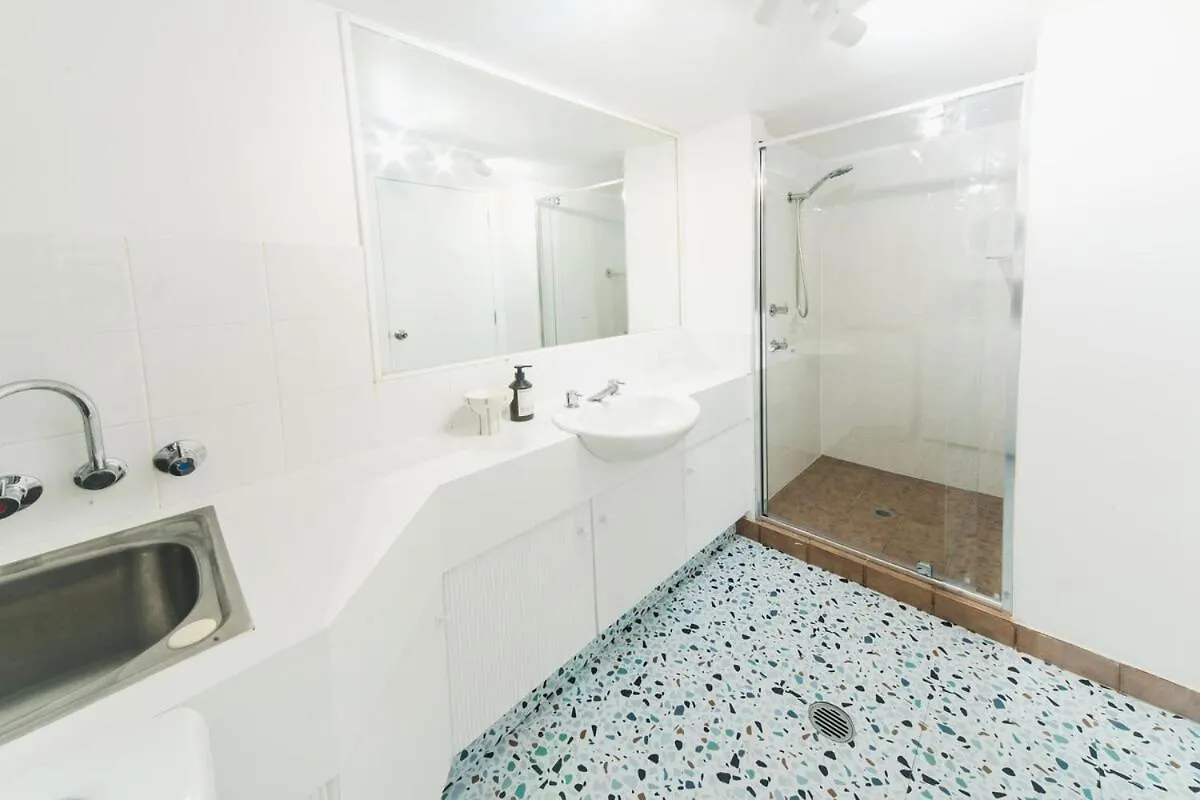 Elegant 1Br Coastal Escape In The Heart Of The Gc Apartment Gold Coast
