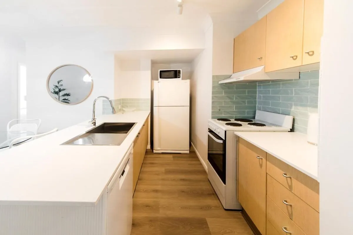 Elegant 1Br Coastal Escape In The Heart Of The Gc Apartment Gold Coast